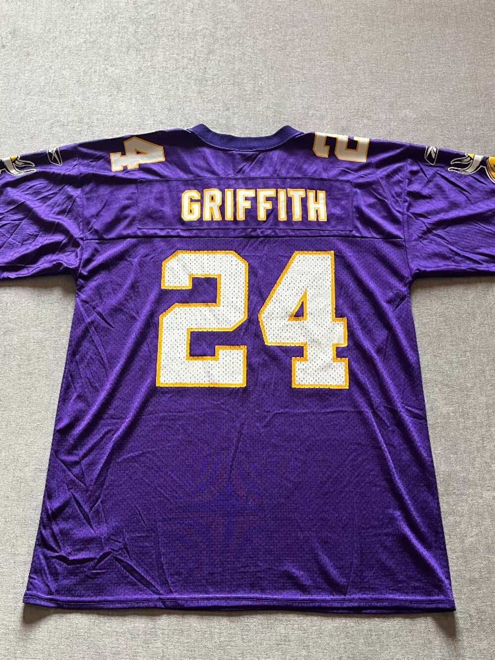 Vintage Robert Griffith Minnesota Vikings Reebok Jersey Adult M Purple NFL #24